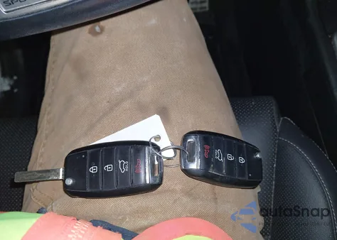 2020 Kia Sportage S z USA, uszkodzony, nr VIN KNDP6CACXL7728914